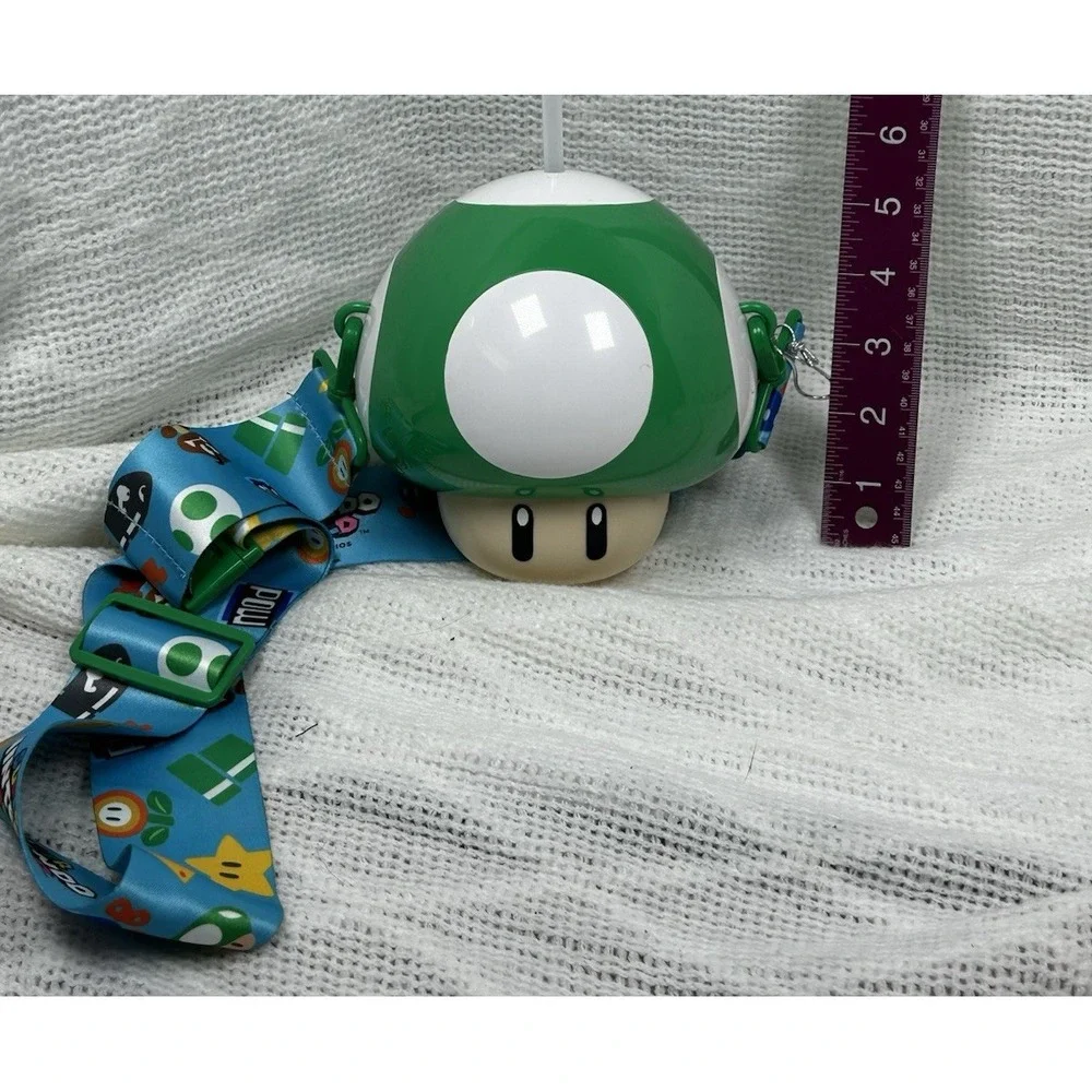 Universal Studios Super Nintendo World Sipper Cup Green Mushroom Good